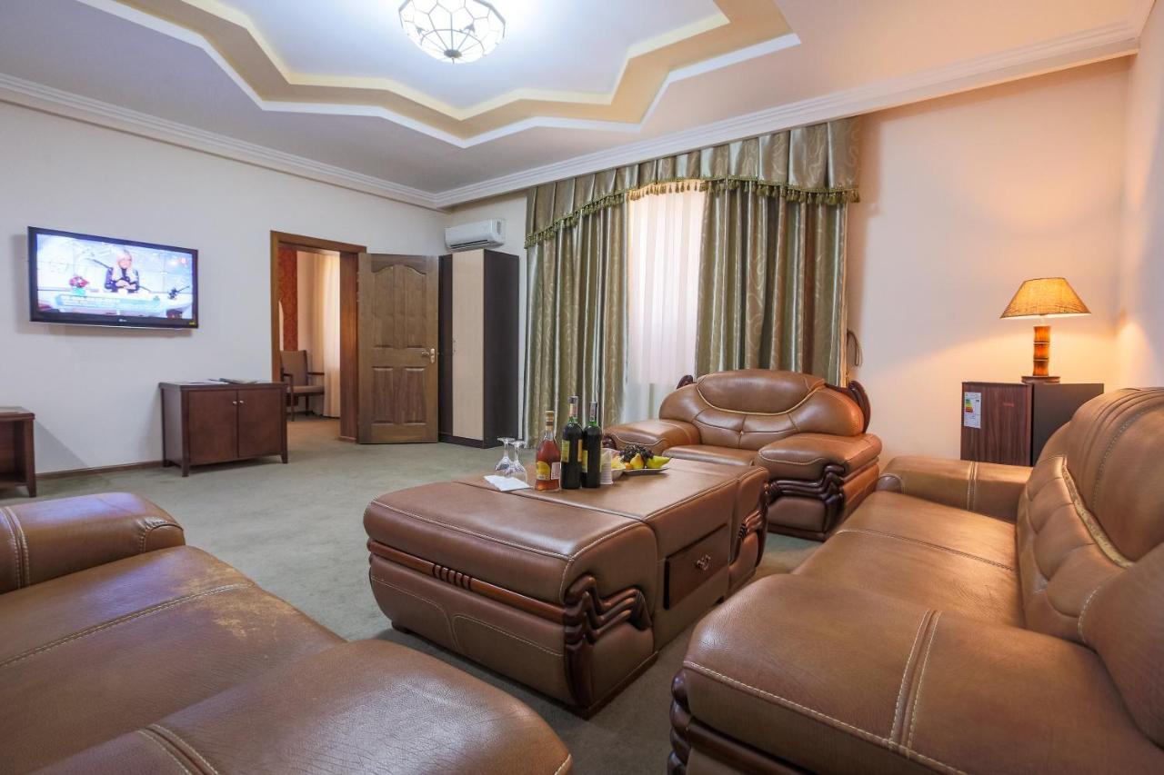 Avicenna Hotel Бухара Екстер'єр фото