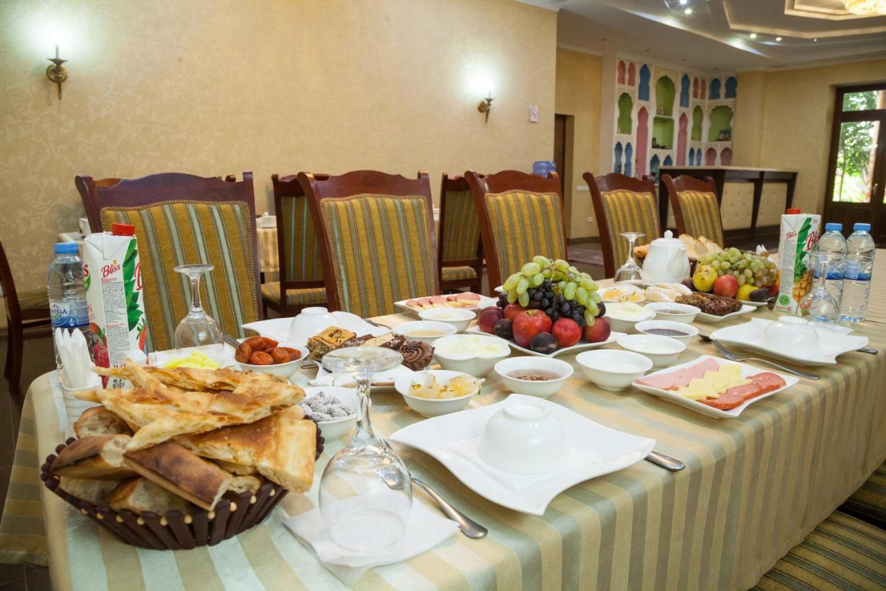 Avicenna Hotel Бухара Екстер'єр фото